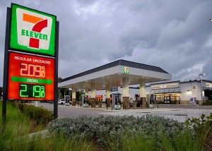7-Eleven on College Parkway, Fort Myers, Florida