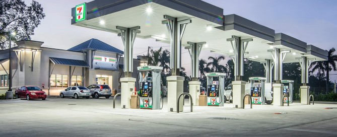 Creighton Construction & Development completes 7-Eleven store in Naples, Florida