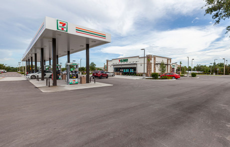 7-Eleven in Spring Hill, Florida by Creighton Development